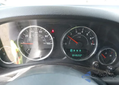 2016 Jeep Wrangler Unlimited Rubicon z USA, uszkodzony, nr VIN 1C4HJWFG9GL261255